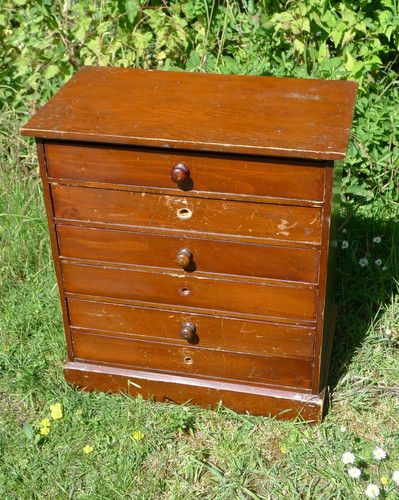 Small pine chest drawers - pine, of