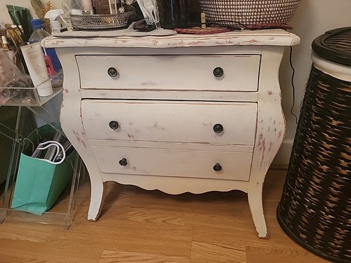 Small drawers chest of - drawers,