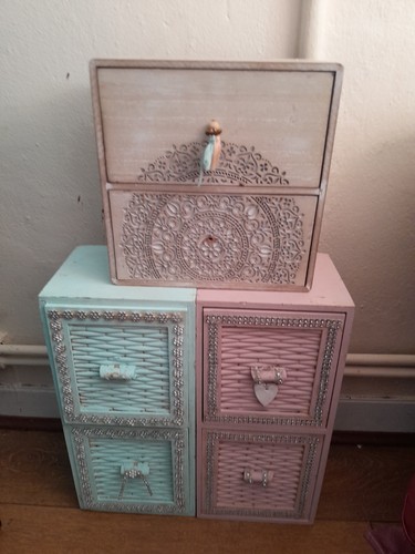 Small drawer chest of - small,