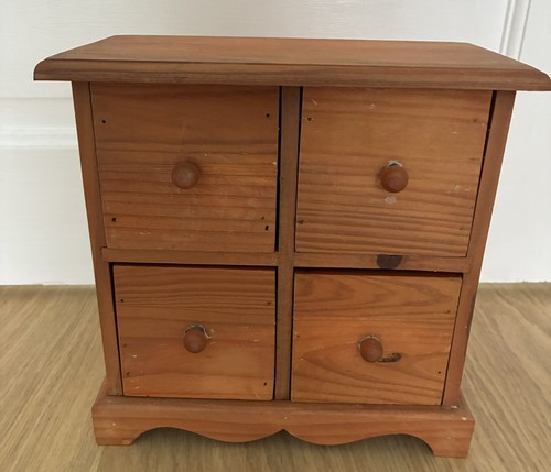 Wood mini chest four - mini, of